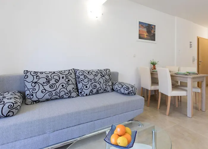 Nino 2 In By Interhome * Malinska